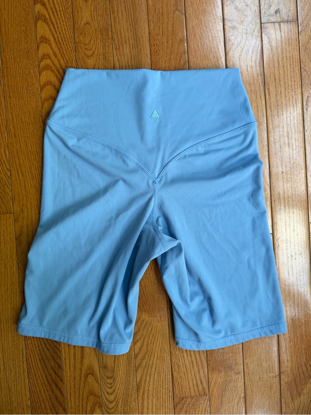 Vitality Cloud High Rise Biker Shorts Sky Blue Glute Contouring Seam Small S